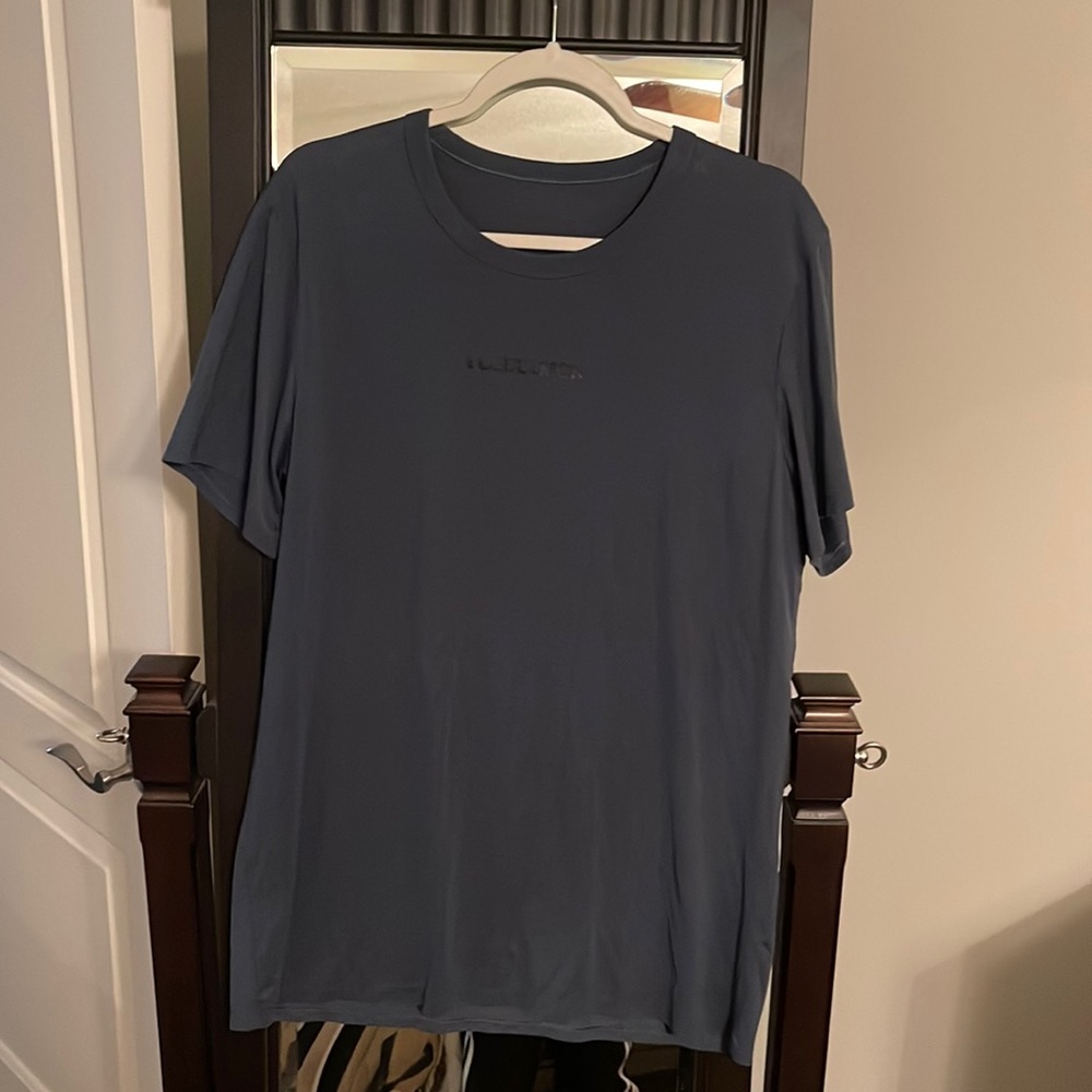 Couldn’t Return so trying to resell. It’s never been worn: